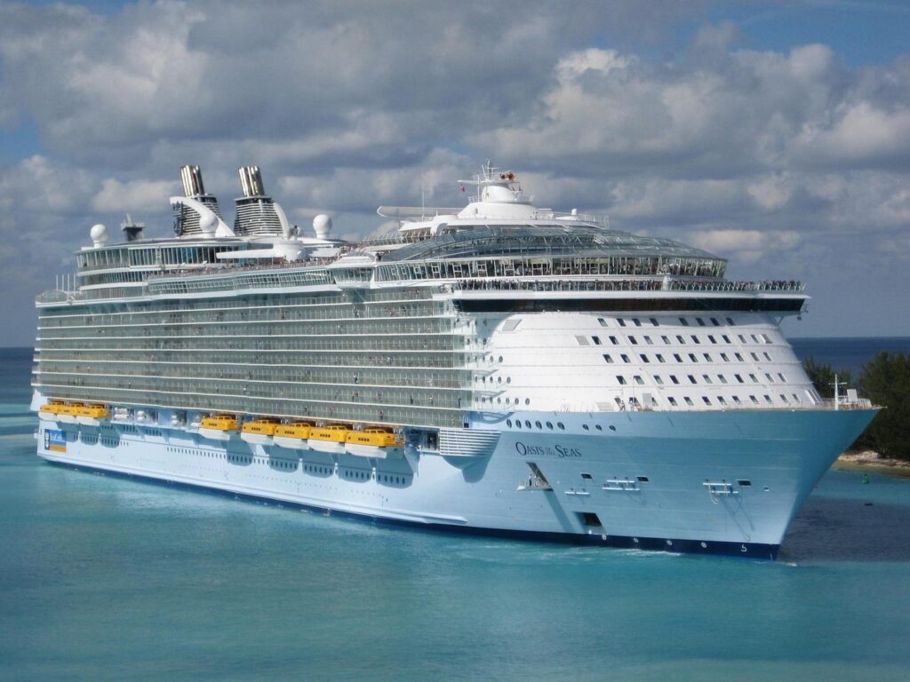 Oasis of the Seas is the lead ship of Royal Caribbean International's Oasis class of cruise ships.